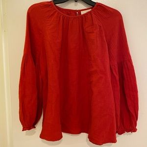 Red universal thread (target) peasant blouse